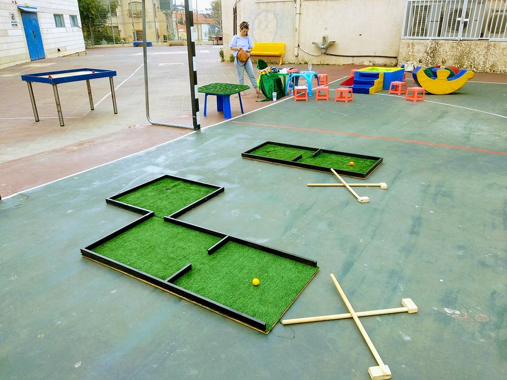 תחנת מיני גולף באירוע